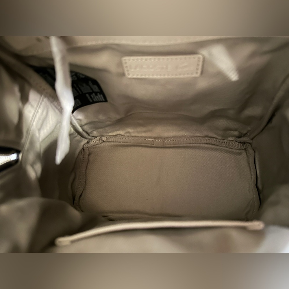 Authentic Lacoste Daily Classic Coated Piqué Canvas Backpack - Picture 13 of 13